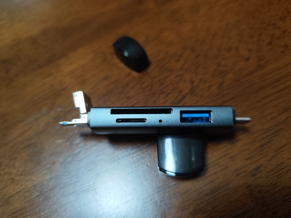 Leitor de cartões 6 em 1 com USB 3.0