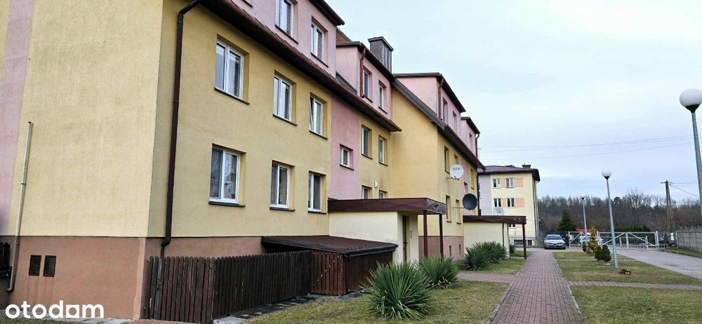 Przestronne mieszkanie w Łącku z garażem