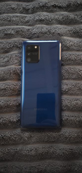 Телефон Samsung s 10 life 6/128
