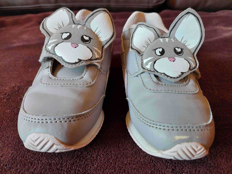 Buty dziewczynka adidasy Reebok rzepy z motywem r. 26.5EU wkł. 16cm