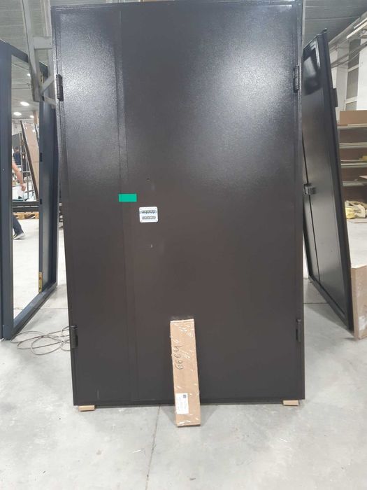 Технічні металеві двері