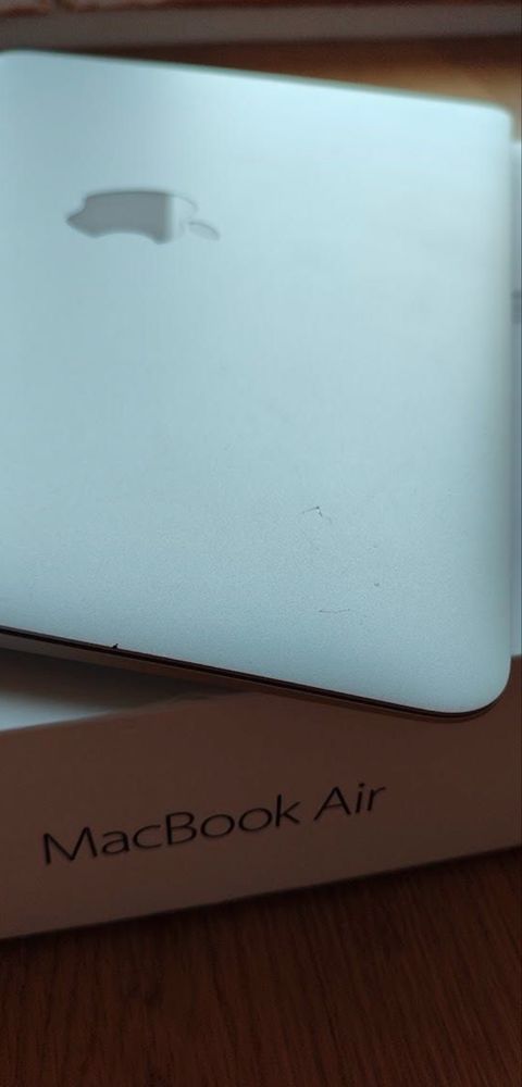 MacBook Air 13 2017 r. 13.3/1.8GHz/128GB A1466. Stan Bardzo Dobry