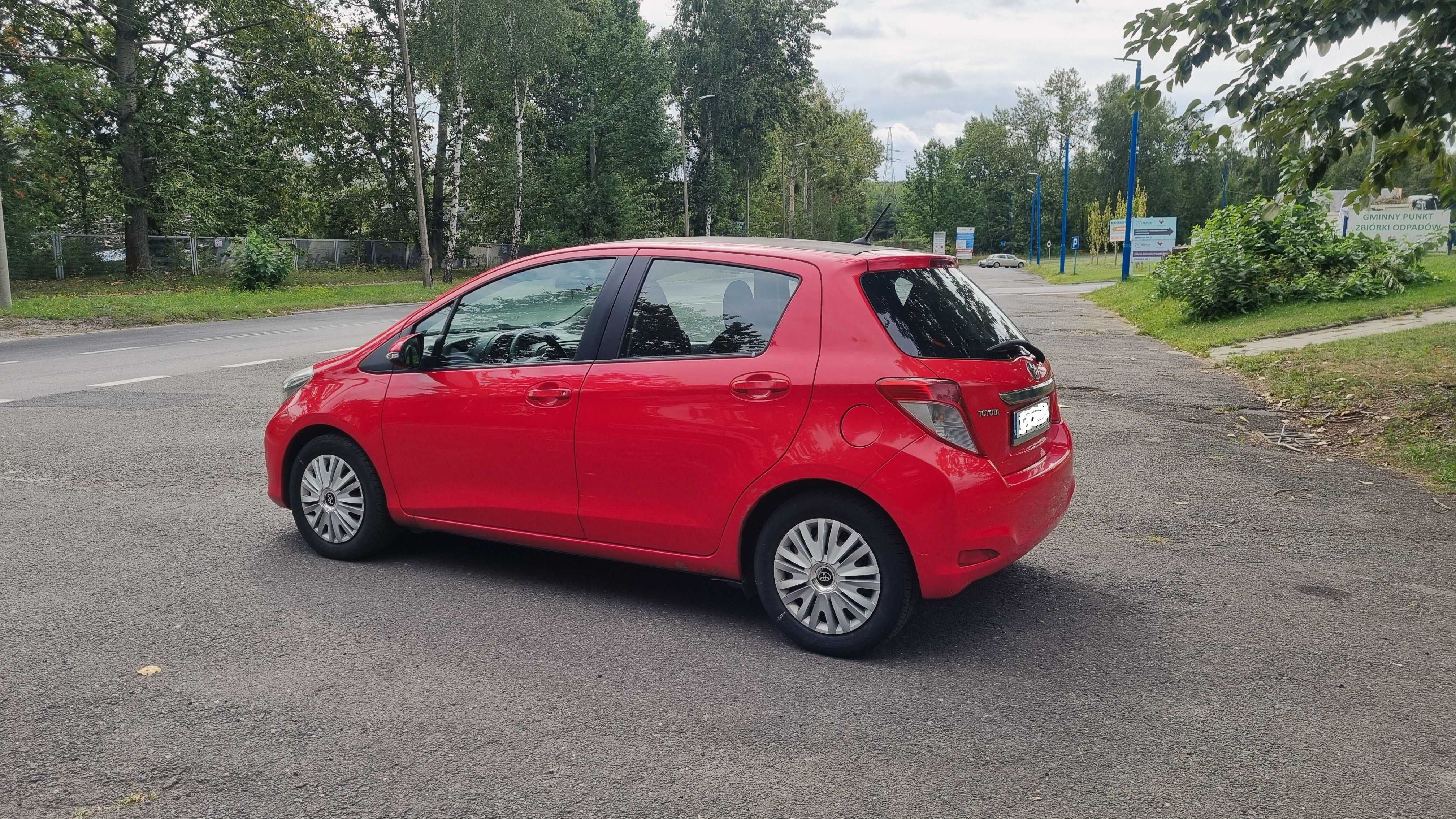 Toyota Yaris rok 2012 przebieg 416tys 1.3 LPG Klima
