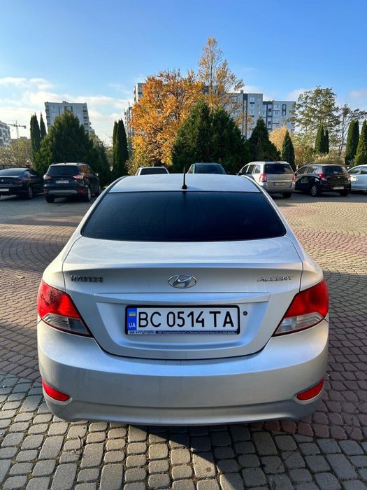 Оренда авто Львів. Hyundai Accent 1.4