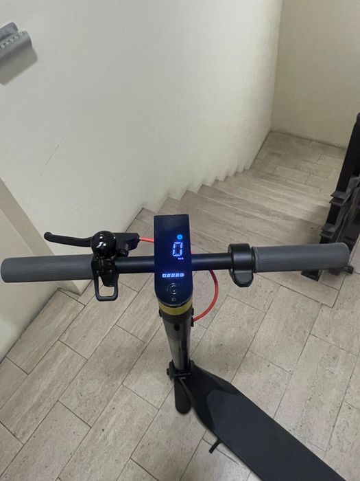 Xiaomi Mi Electric Scooter