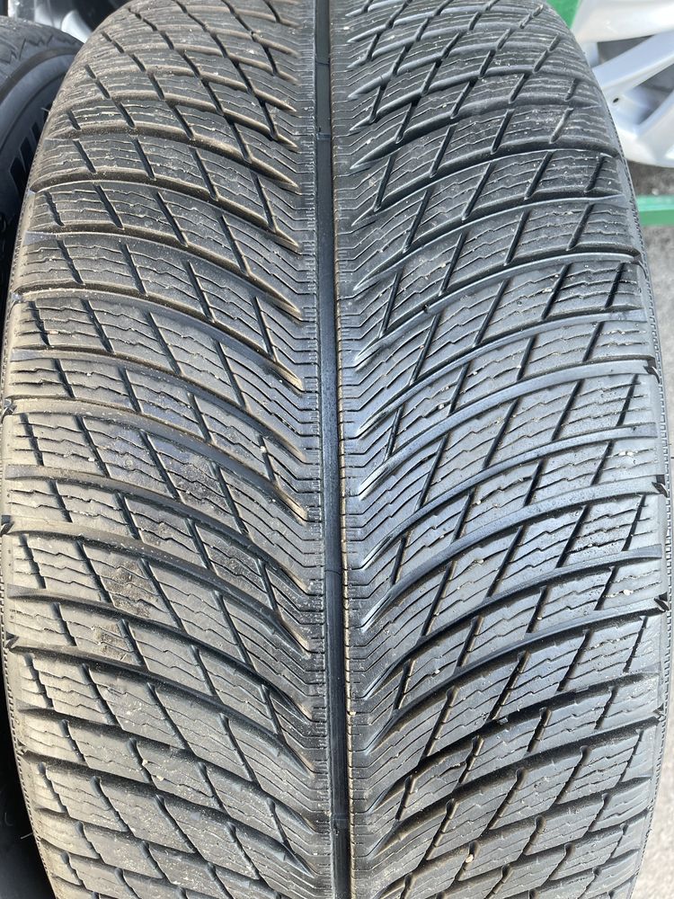 285/45r21 Michelin Pilot Alpin 5 SUV