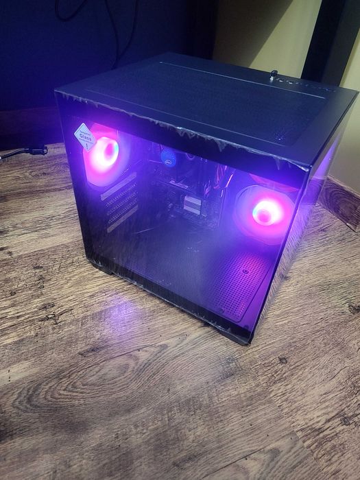 Komputer i5  8400 6x4 GHz 8gb ddr4 FSP/Fortron Mini S140