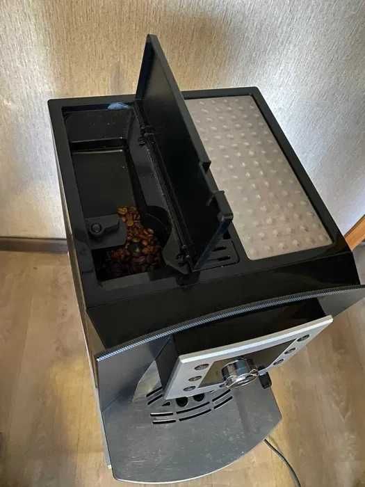 Продам Кофеварку Delonghi Perfecta Cappuccino  + ПОДАРОК
