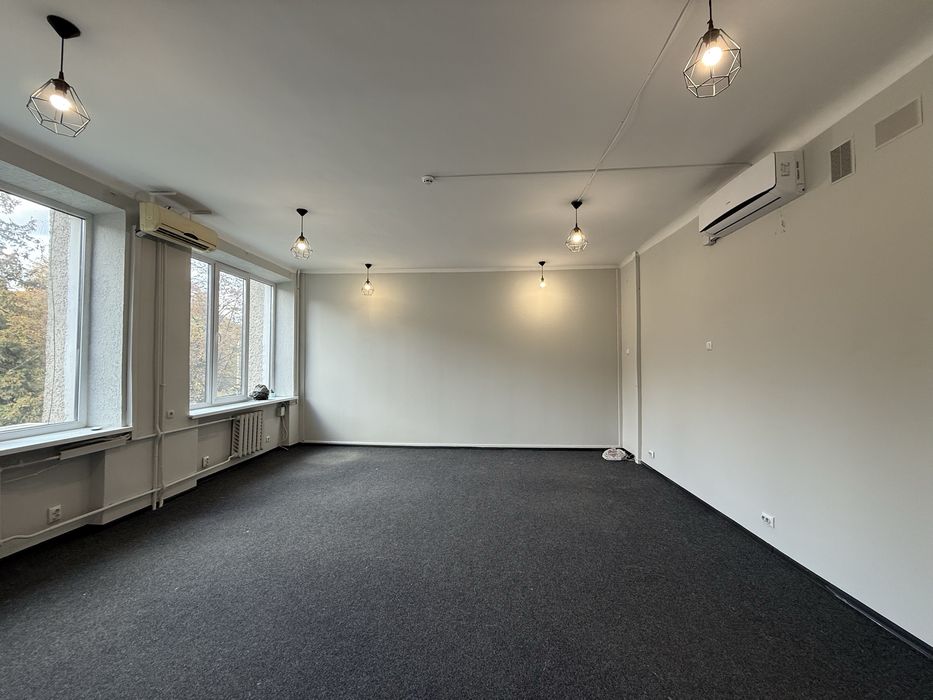 Оренда офісного приміщення 38м2. в центрі міста! Офісний центр Шопена