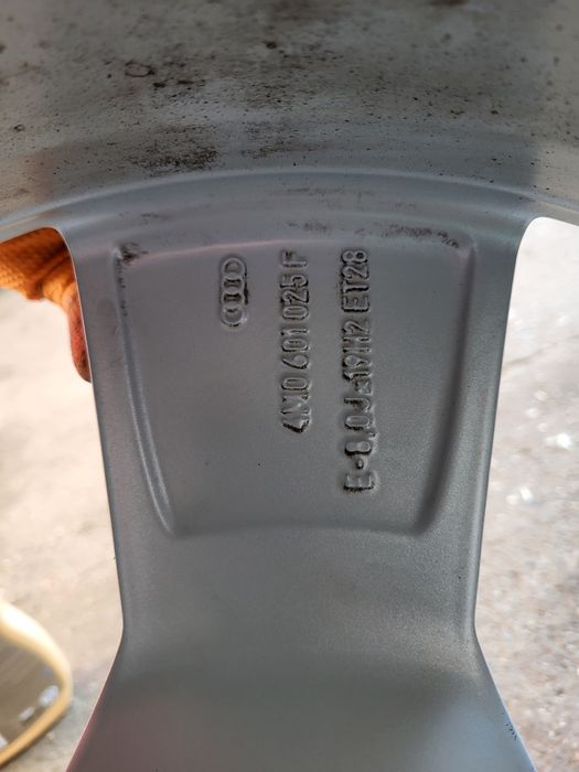 Felgi audi vw skoda bmw mercedes 5x112 8jx19 et28 a5 a6 a7