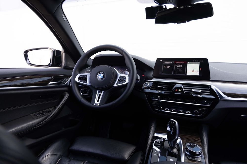 BMW G30 530D 3.0 дизель