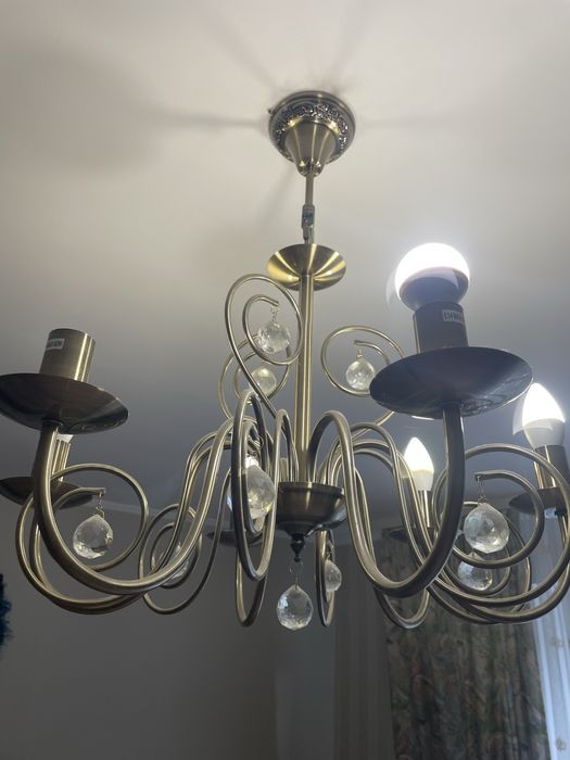 Люстра класична. Світильник на стелю