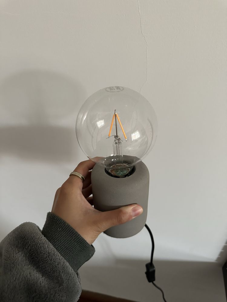 Candeeiro de mesa