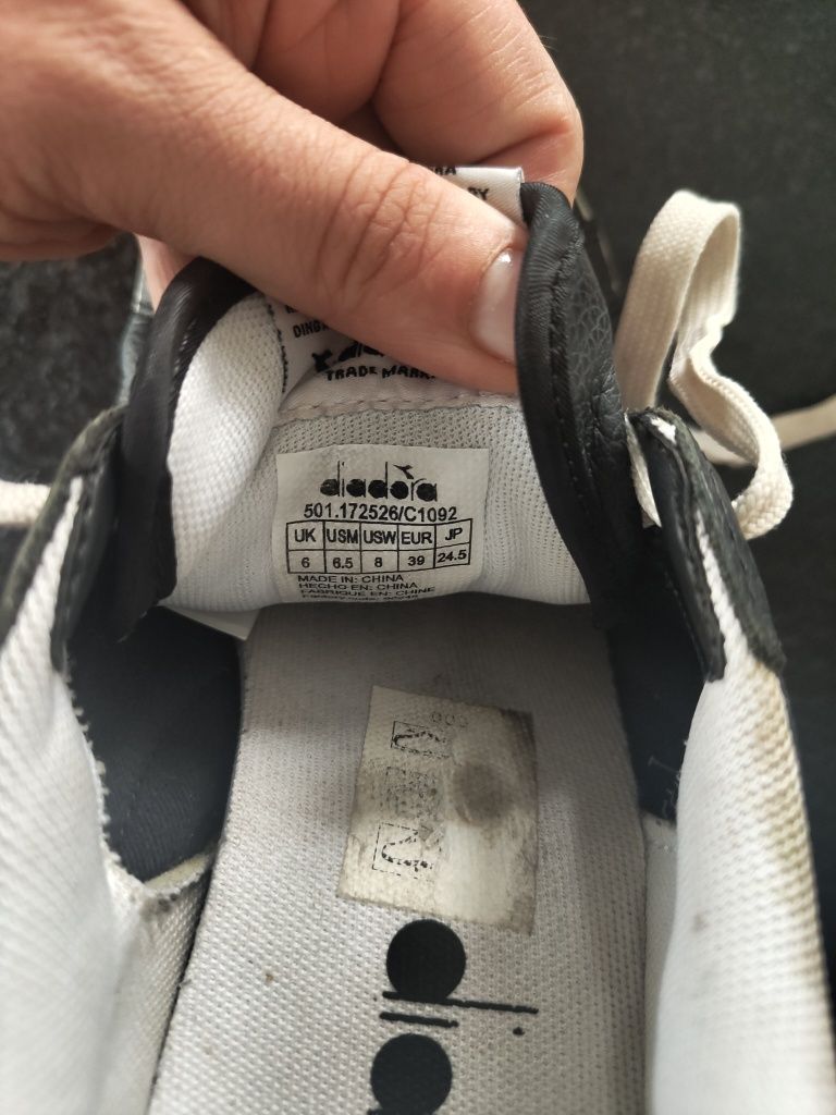 Sneakersy Diadira rozm 39