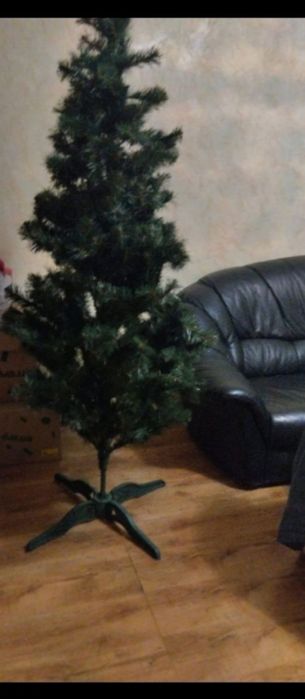 Ялинка штучна 2,1м