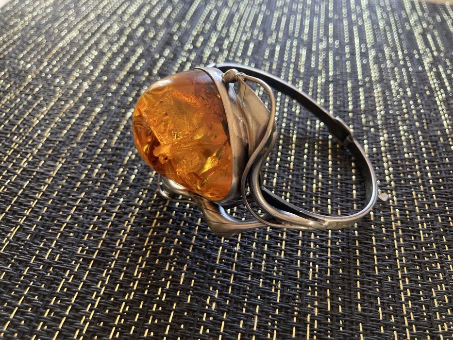 Bransoleta srebrna z bursztynem