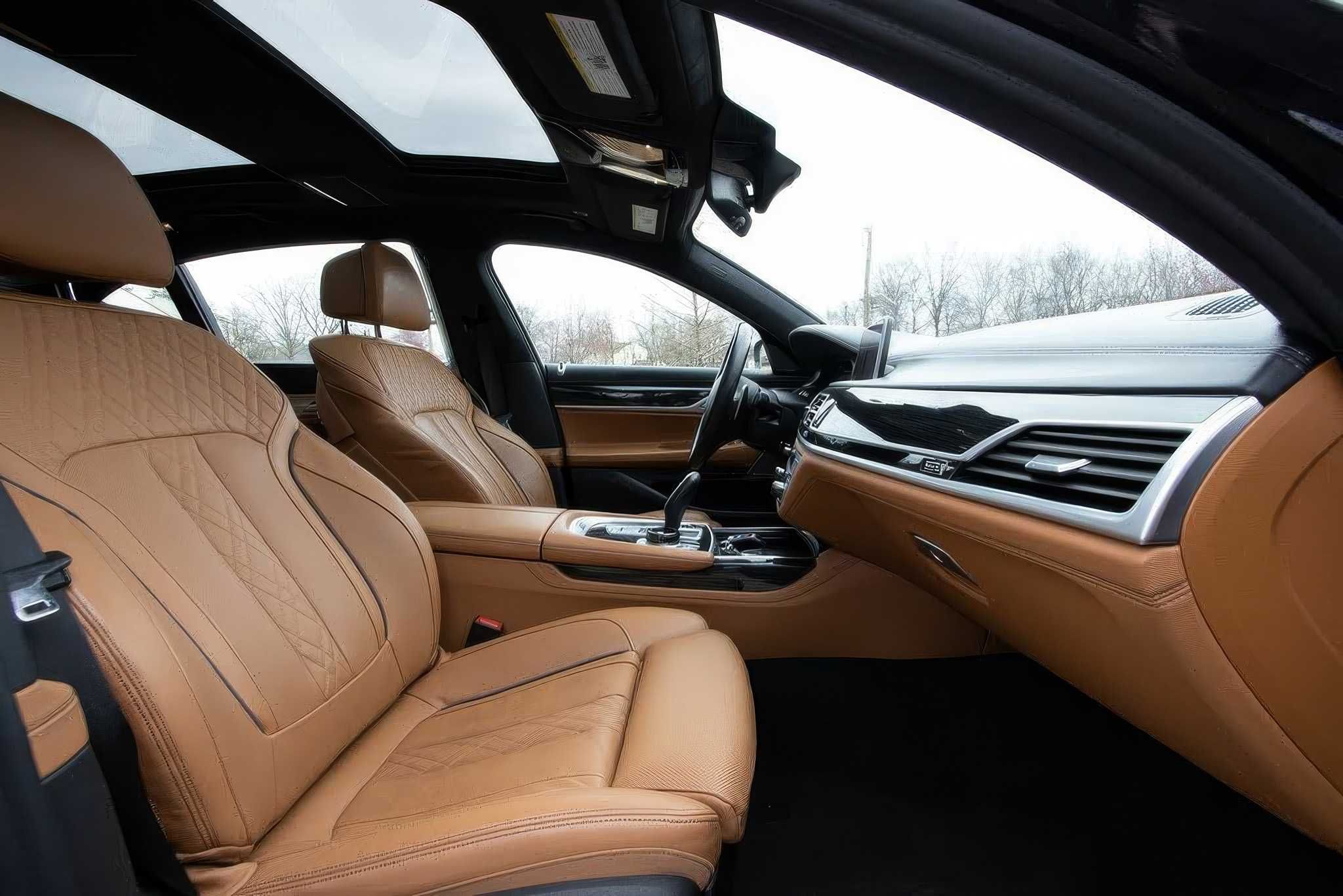 2021 BMW 750i xDrive