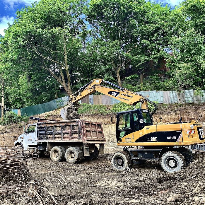 Копання котлованів | Земляні роботи  | Оренда екскаватора | Самоскида