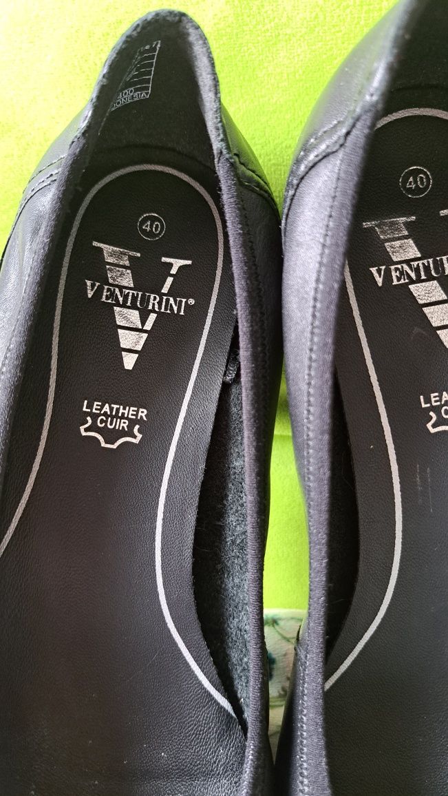 Venturini mega wygodne buty na stabilnym obcasie 40