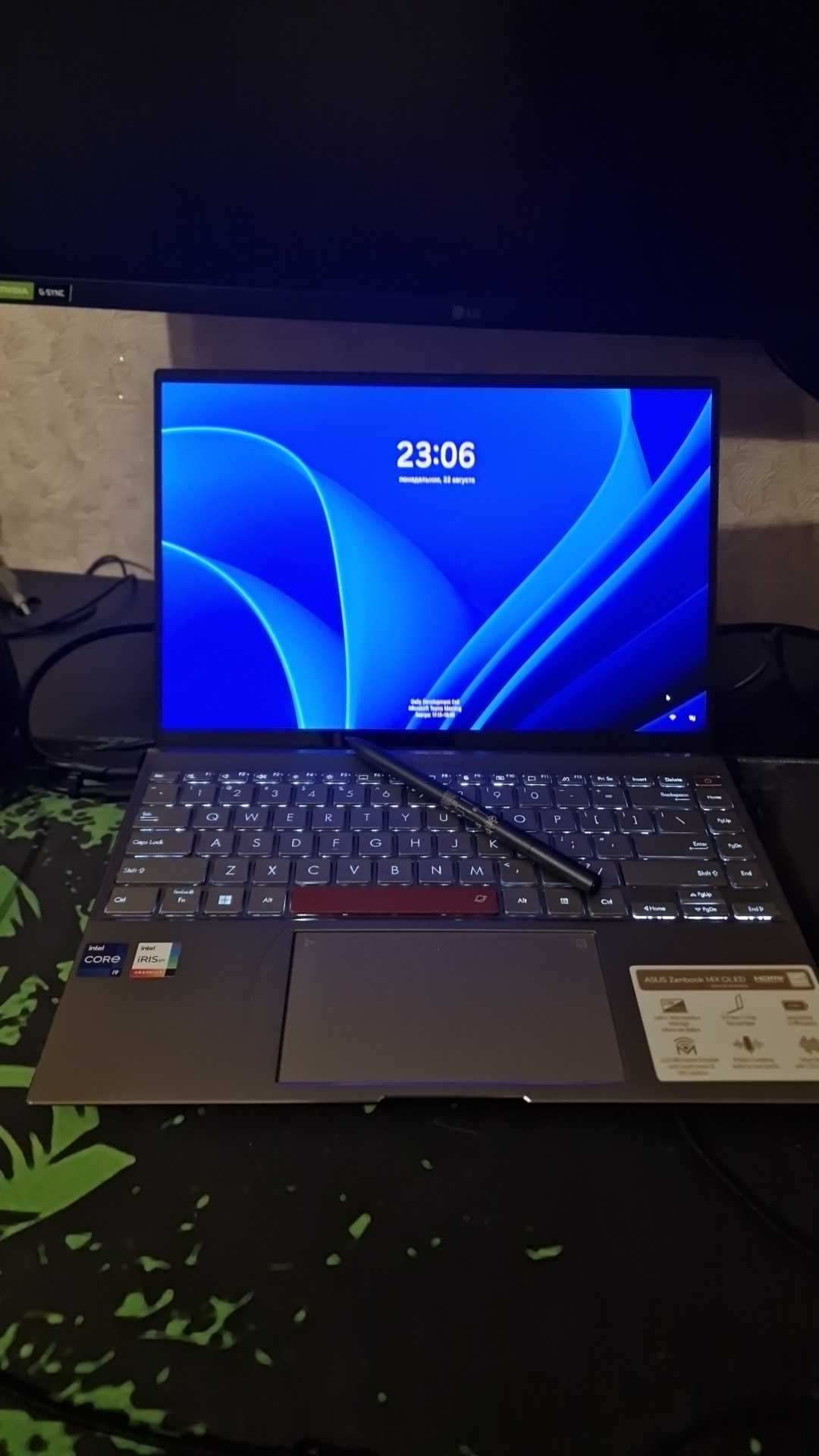 Zenbook 14X OLED Space Edition