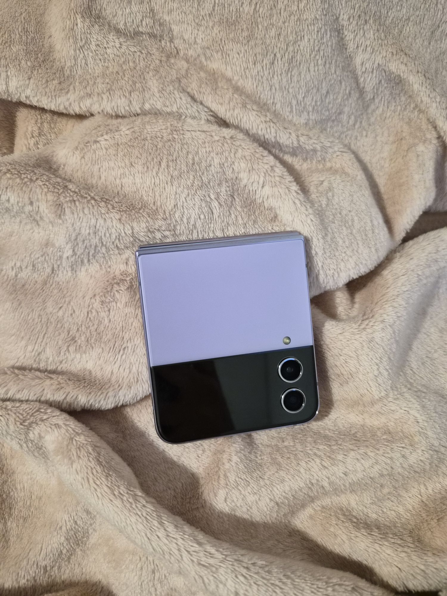 Samsung Galaxy flip z4, 5g, 256 Gb