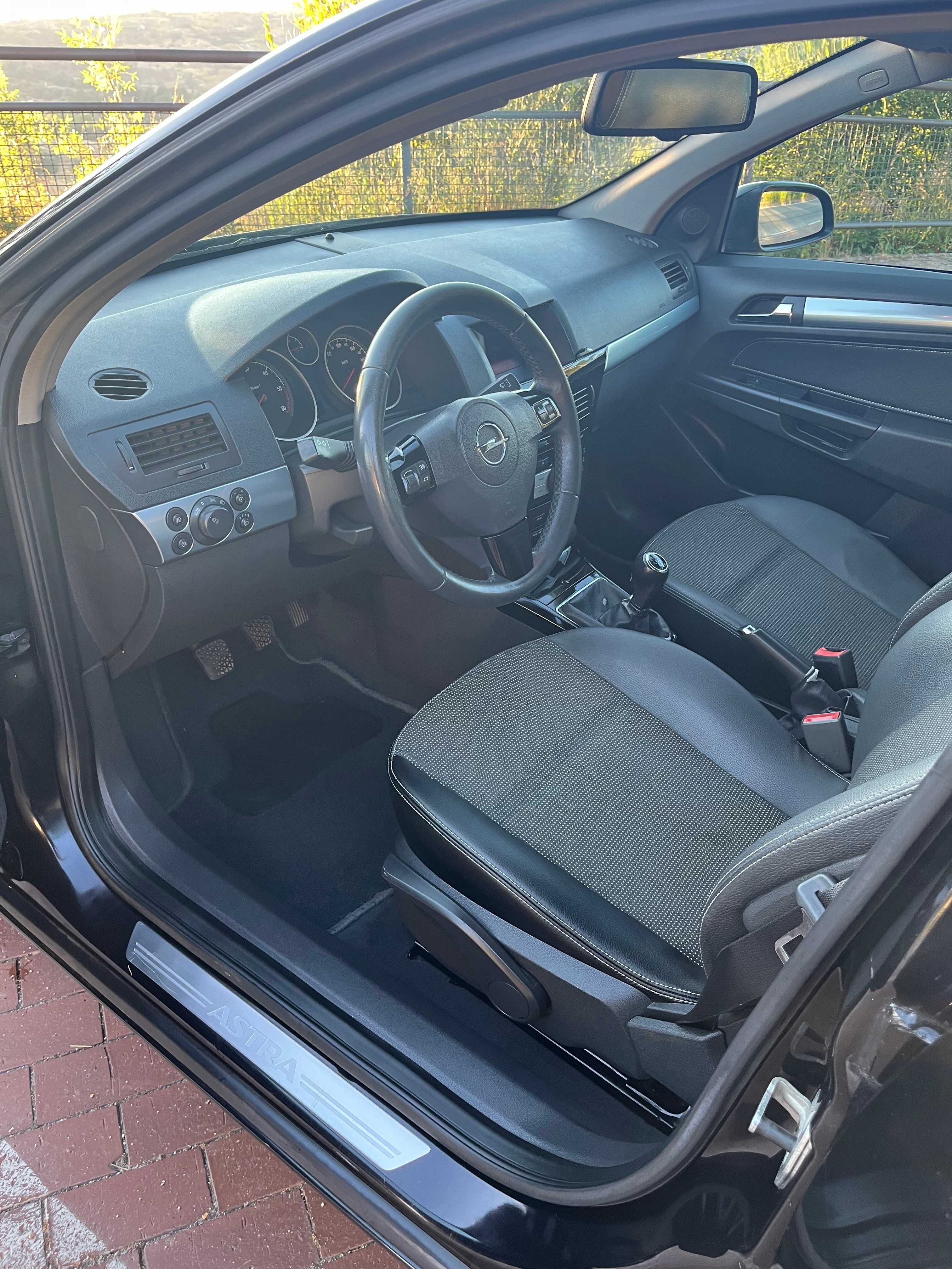 Opel Astra 1.7 CDTi Cosmo