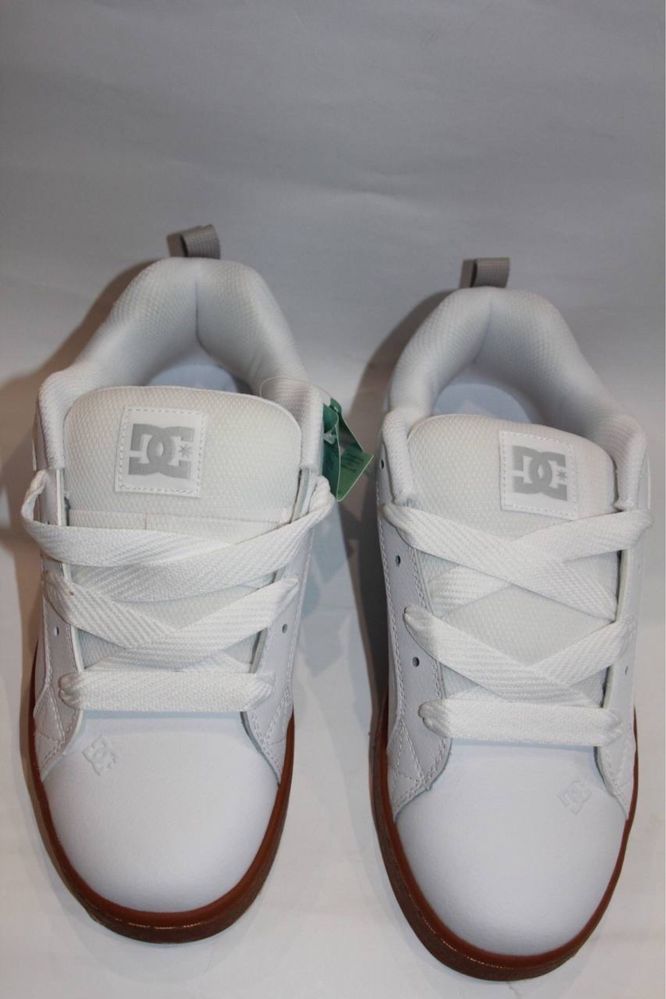 Кросівки DC shoes 42 ус. 27 Court Graffik білі gum