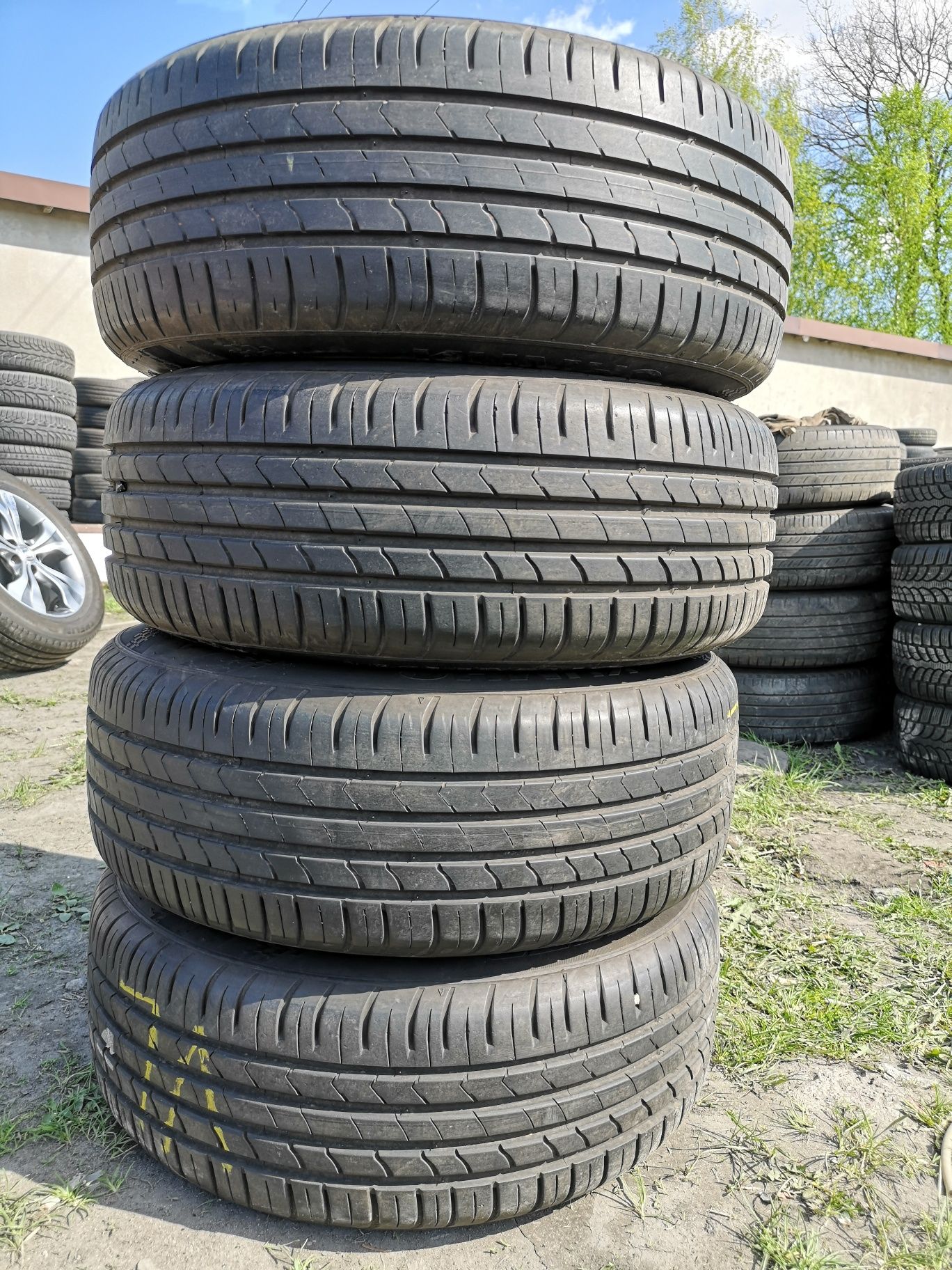 Komplet kół letnich 5x120 BMW 225/60/15 Kumho 7mm 2019r