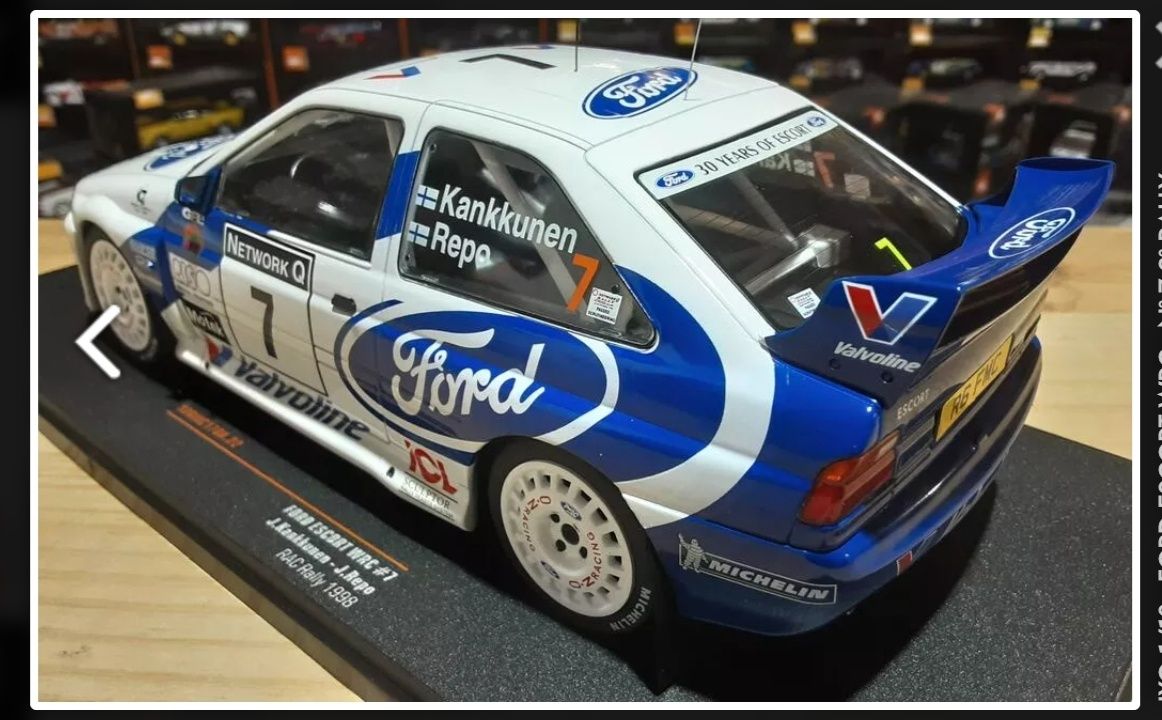 Miniaturas de carros 1.18