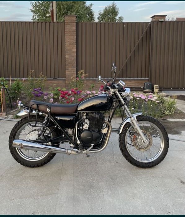 Honda CB400 SS-E