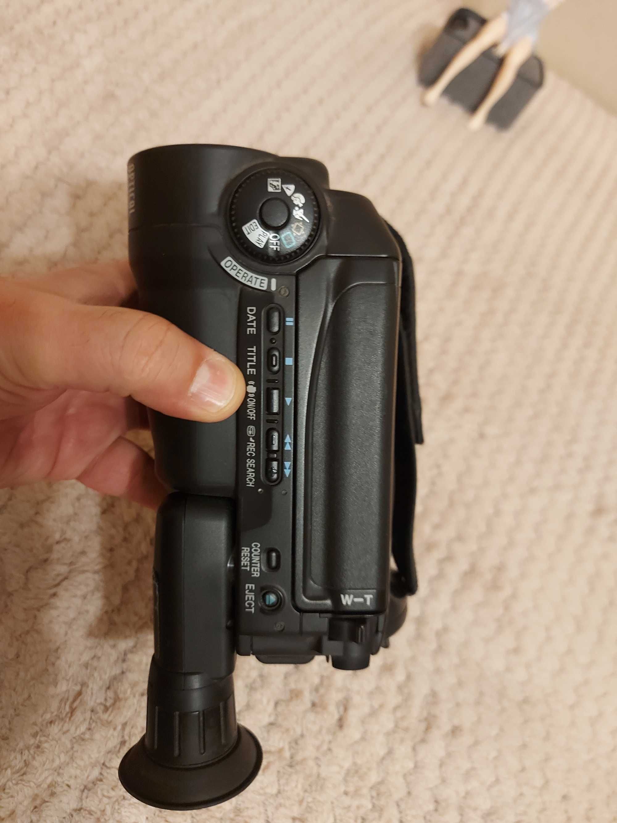 Bardziej vintage wakacje trudno ogarnąć. Chyba, że z tym Canonem 8mm