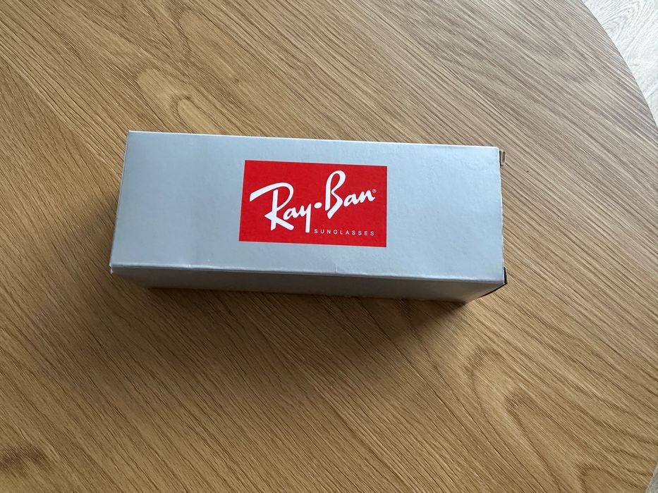 Okulary przeciwsłoneczne Ray-Ban nowe z etui