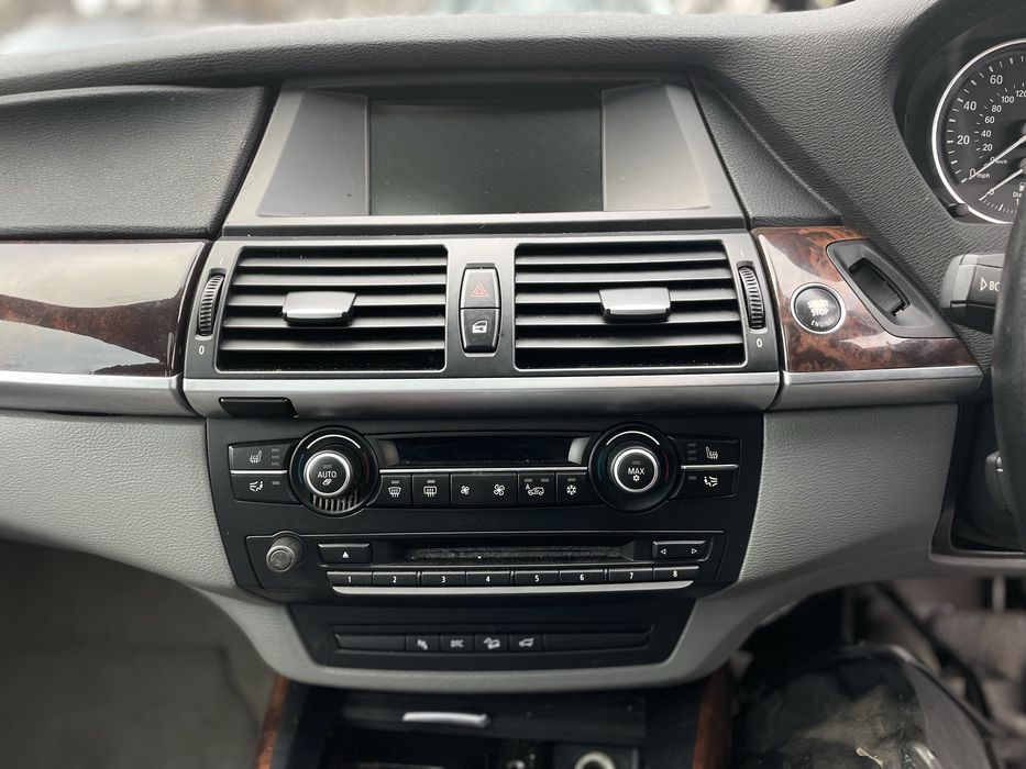Магнитола блок ССС климат екран BMW X5 E70
