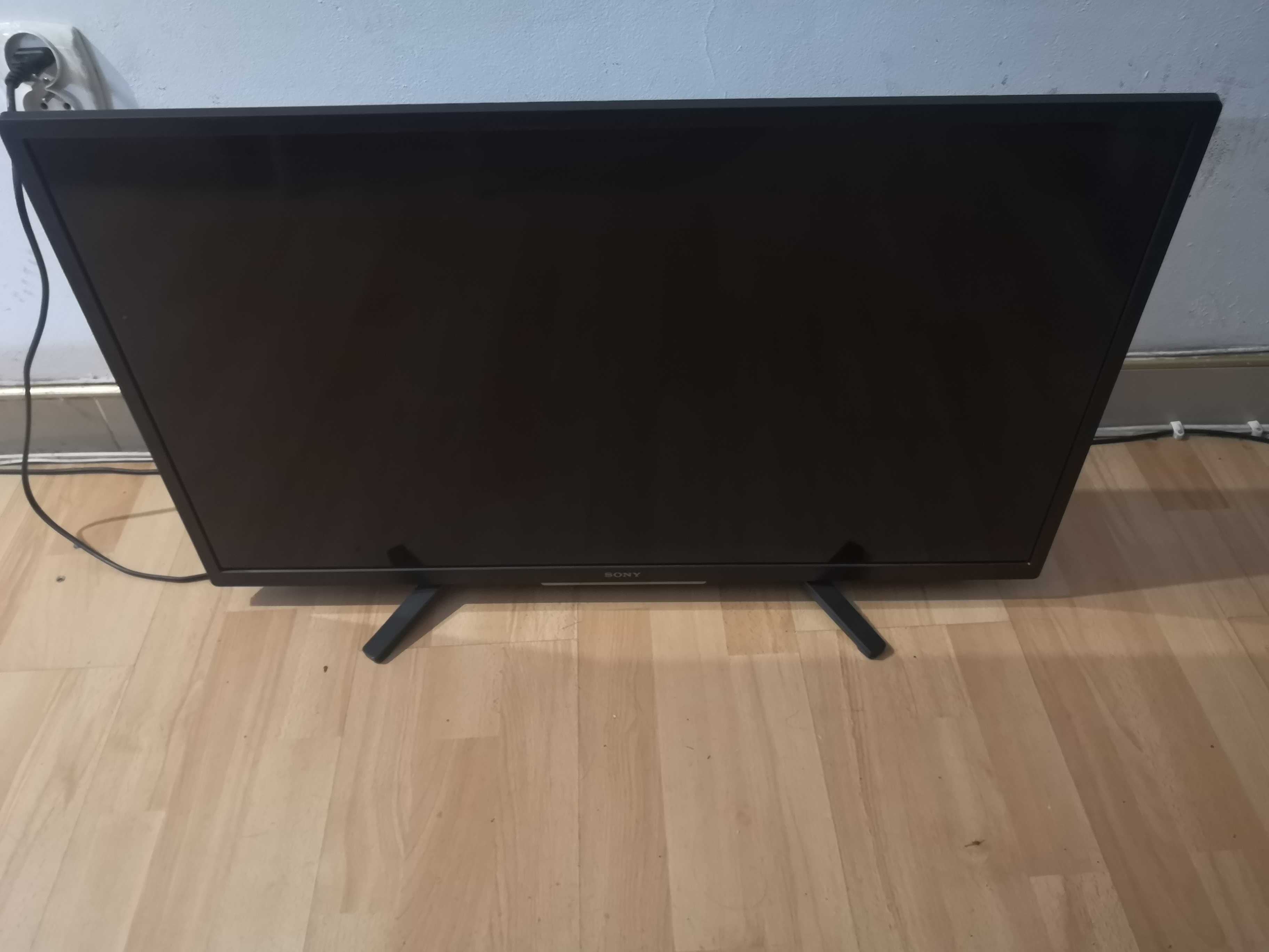 Telewizor Sony 32" model KD-32w800