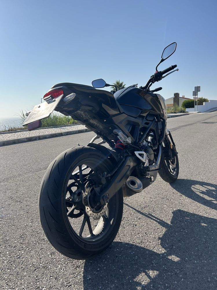 Honda cb125r 2018