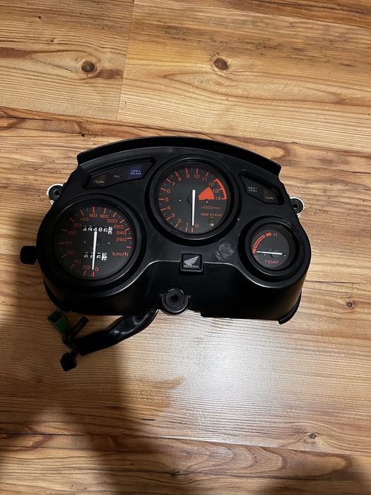 Deska rozdzielcza Honda sbr 500 f 600f1