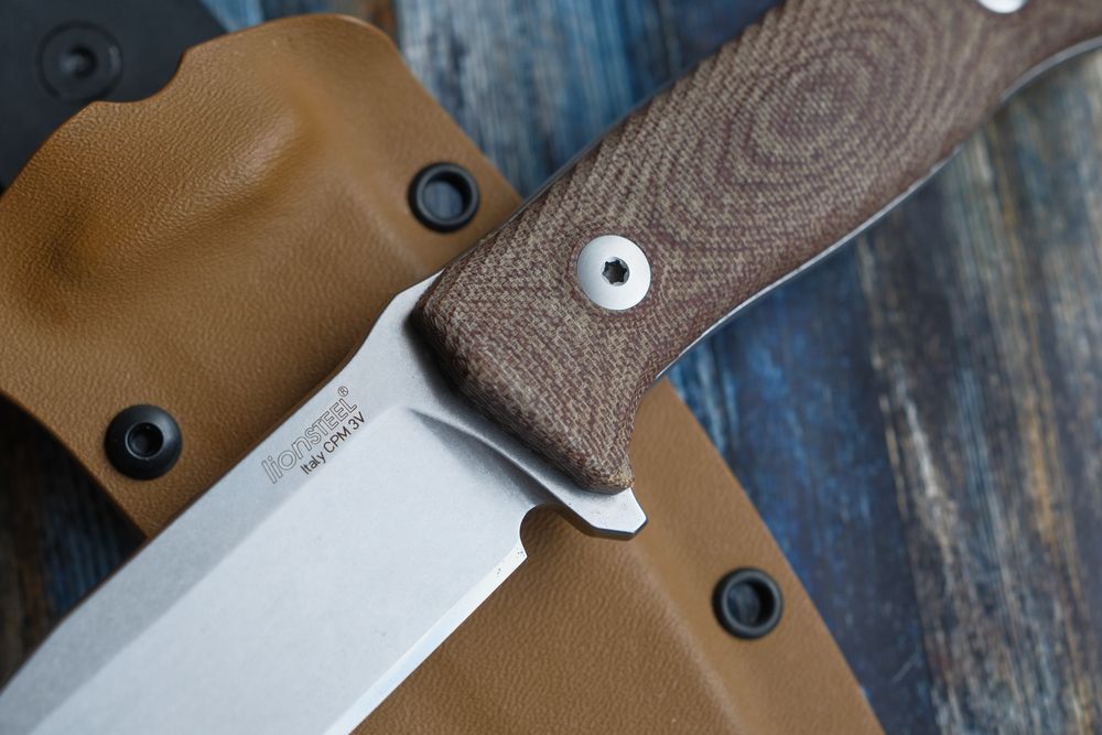 Lionsteel M5 – stal CPM 3V, limitowana edycja, custom Kydex
