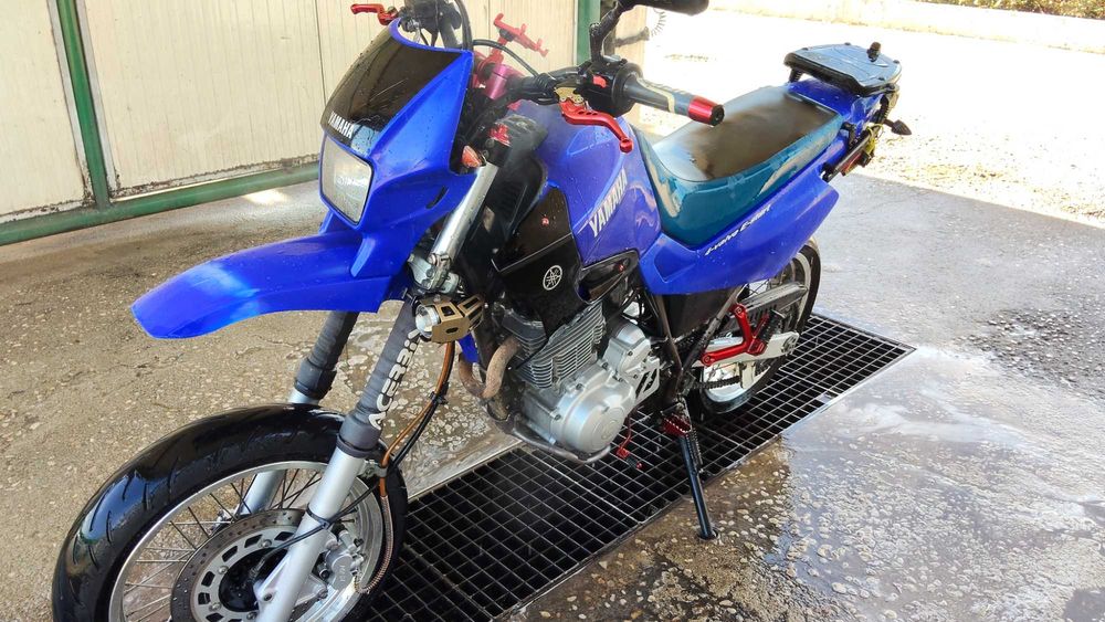 Yamaha XT 600 supermotard
