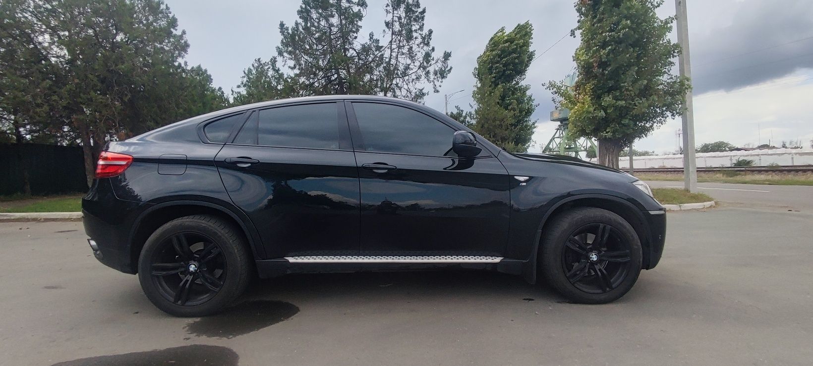 Продам BMW X6 2012
