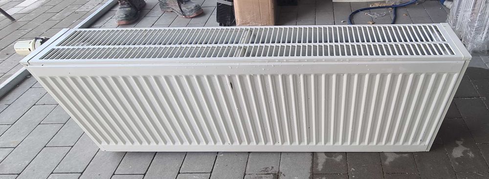 Grzejnik używany 100x35 CV33 !! + termostat
