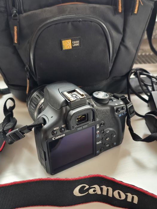 Lustrzanka Canon Eos 500D+Obiektyw/Etui/Ładowarka/Stan idealny