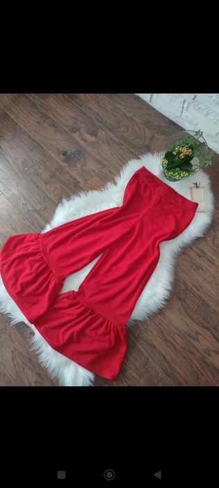 Bohoo czerwone spodnie z falbanką wysoki stan Retro Vintage z metką
 R