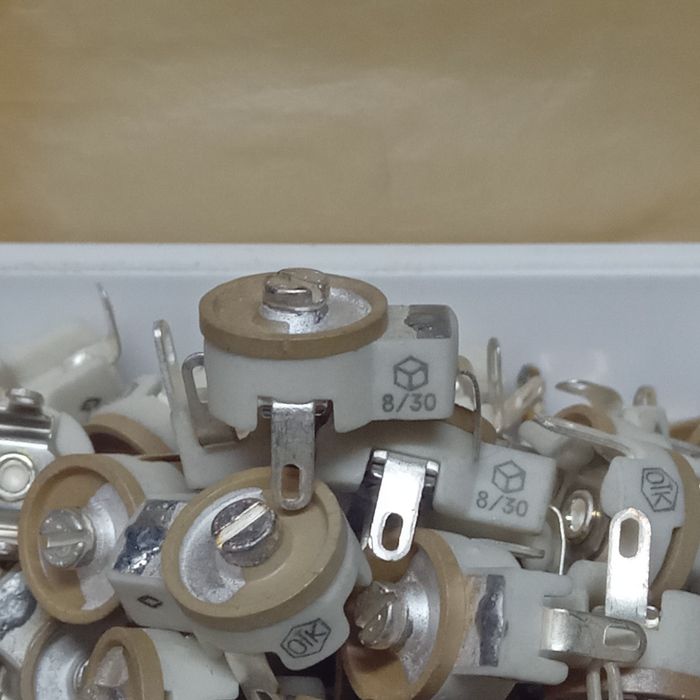 Конденсаторы переменные КПК 8-30 пФ