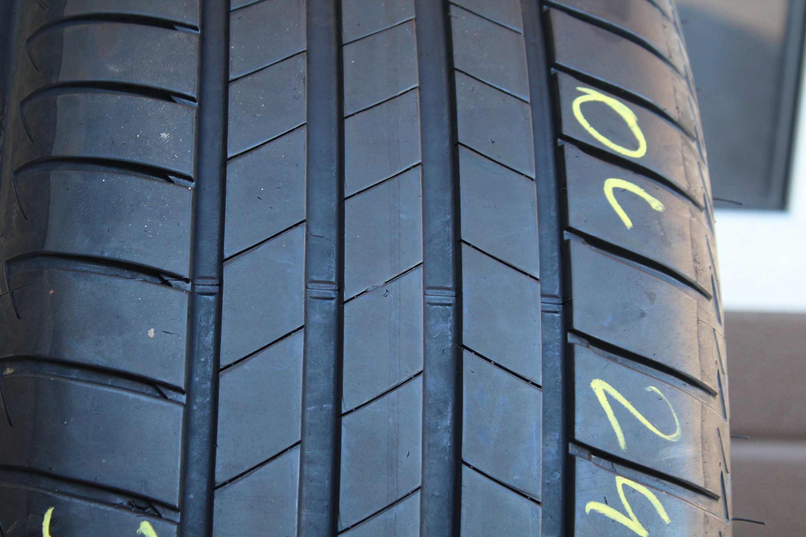 245 40 R19 Bridgestone Turanza T005