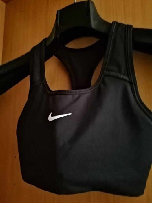 Top nike em muito bom estado