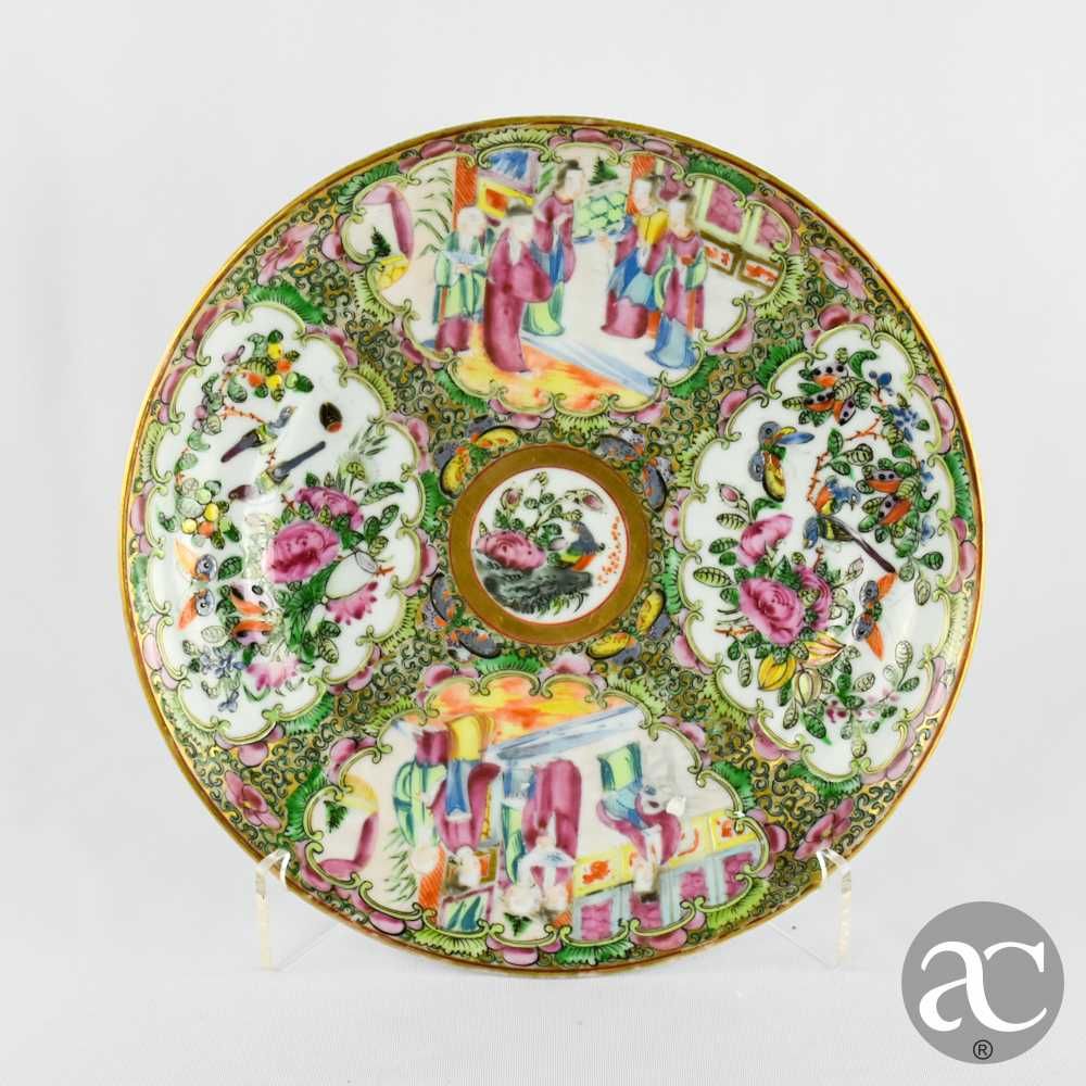 Prato em Porcelana da China decoração Mandarim, séc. XIX