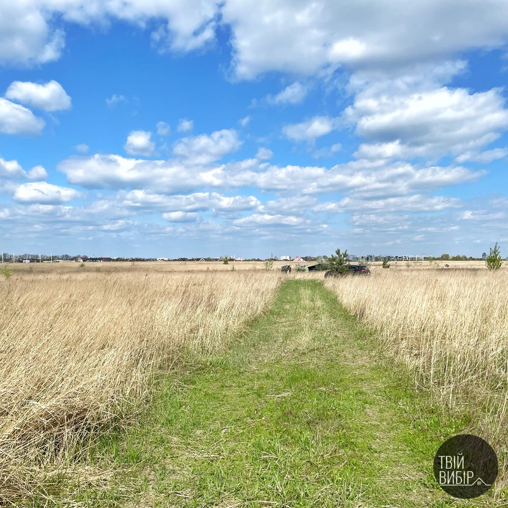 Продаж сонячної земельної ділянки під забудову біля  ЖК Львівський