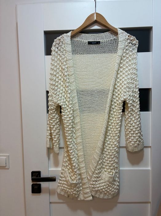 Sweter kremowy S Hallhuber