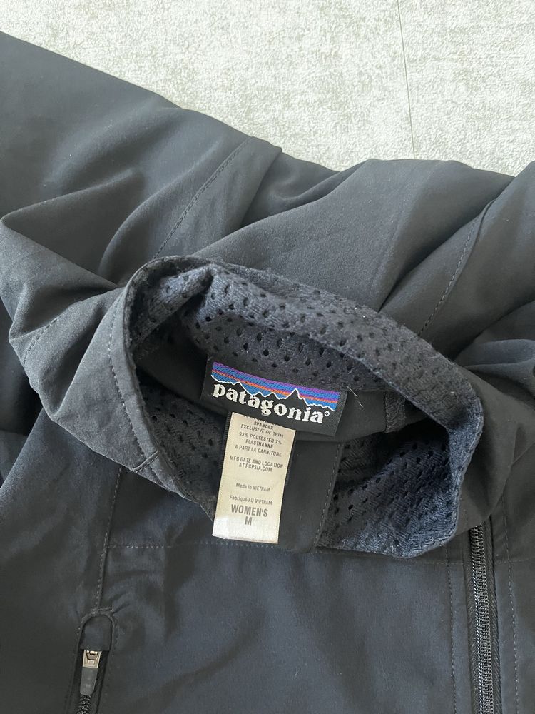 Patagonia waterproof jacket tamanho m
