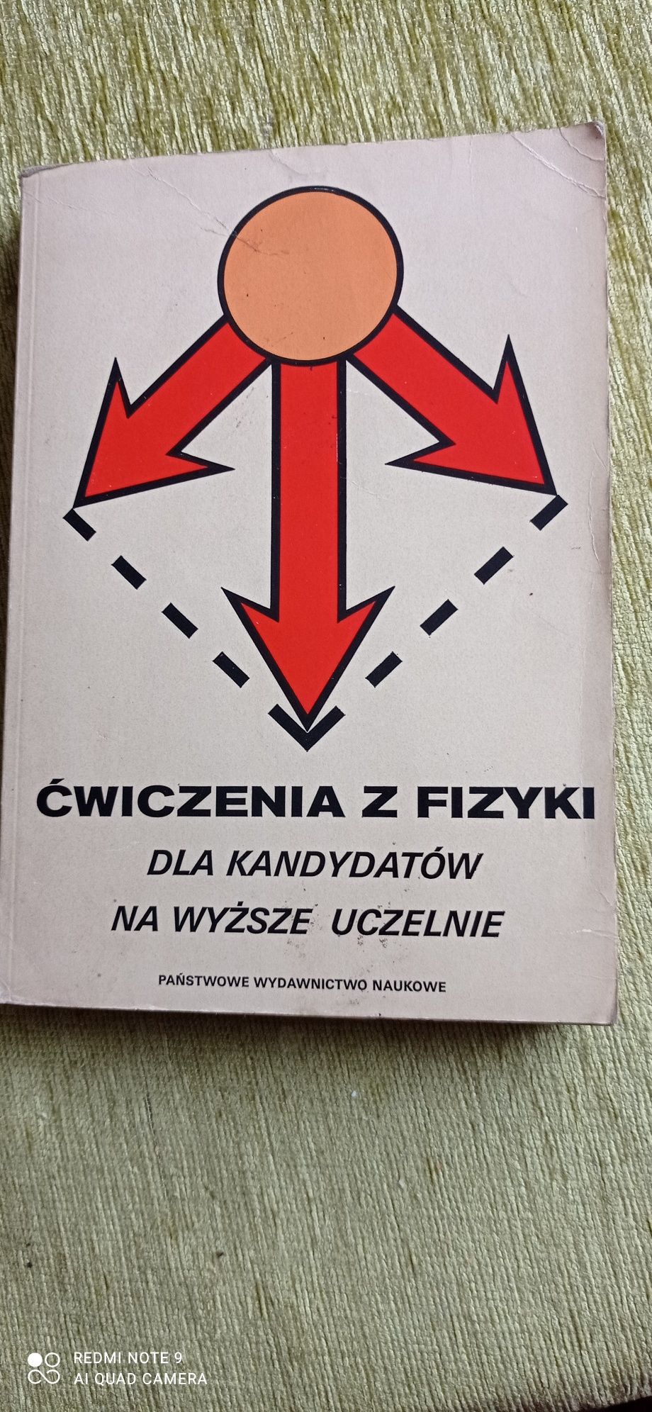 Ćwiczenia z fizyki dla kandydatów na wyższe uczelnie